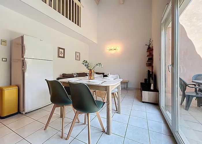 Melias - Maison A Deux Minutes De La - Climatisation Et Wifi Nyaraló *